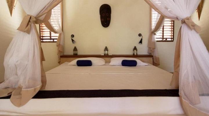 Green and Blue Zanzibar Lodge