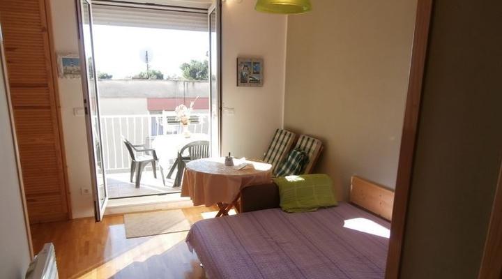 Apartment Mia-studio Beach