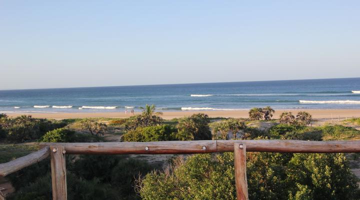 Campbell's Bay Resort & Marina