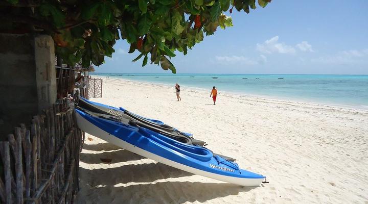 Jambiani White Sand Beach Bungalows