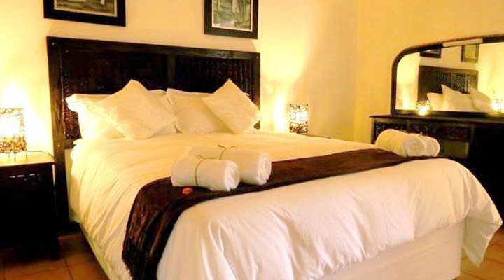 Meerkatplaats Guesthouse and B&B