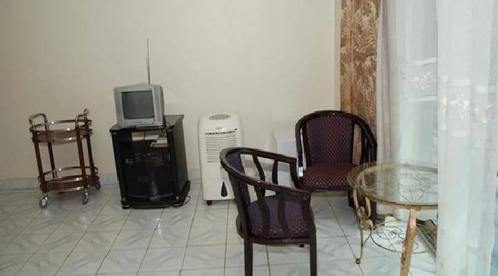 Victoria Travel Hotel