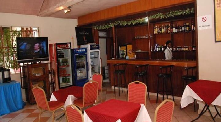 Victoria Travel Hotel