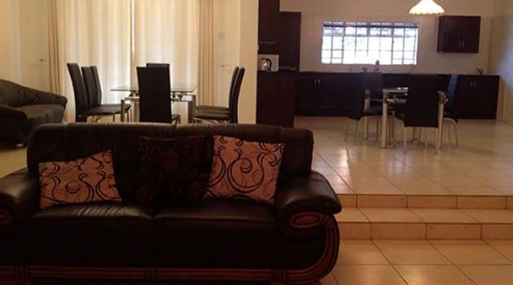 Khanondo Guest House