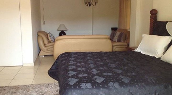Khanondo Guest House