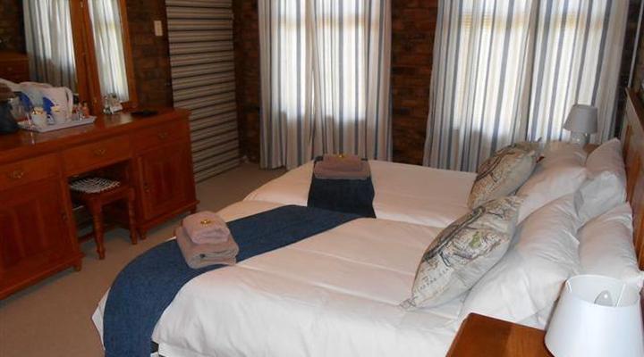 The Palms Gastehuise/Guesthouse