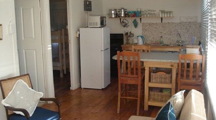 Beach House Accommodation – Mr Muscle