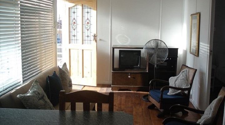 Beach House Accommodation – Mr Muscle