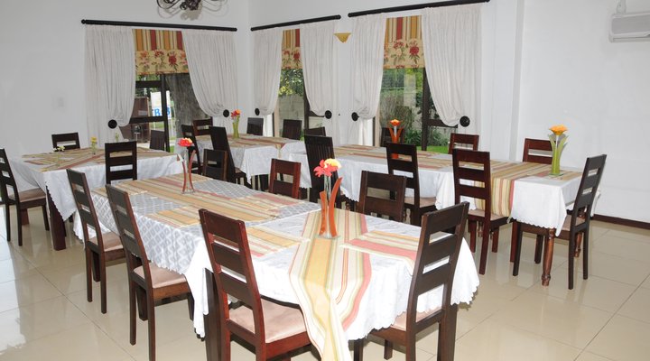 Tuskers Bed and Breakfast