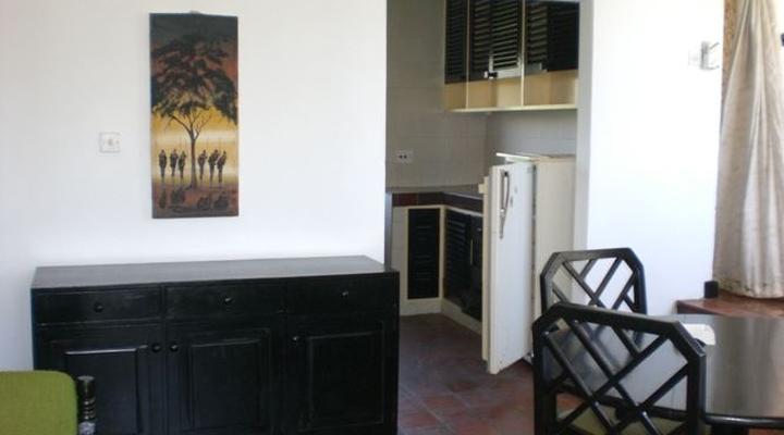 Wayside Beach Apartments