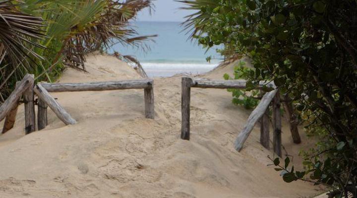 Dhow Bay Guest House