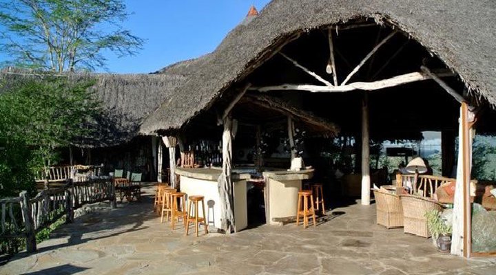 Lion's Bluff Lodge