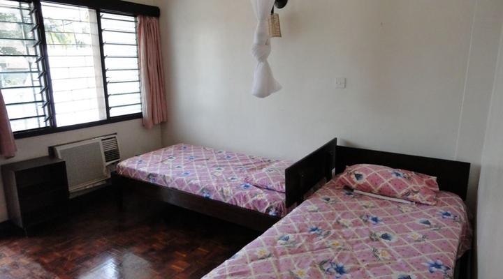 Rolys' Accommodation