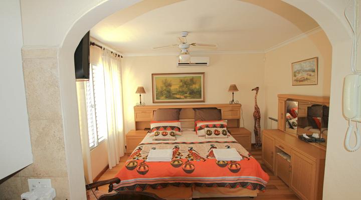 Casa R & R WITH SOLAR