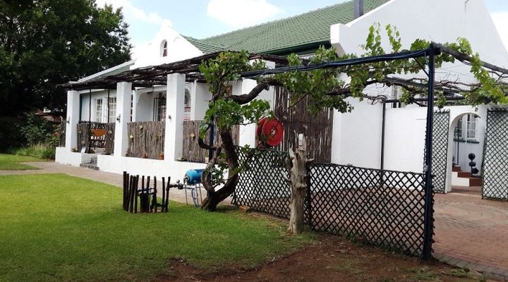 Lil's Place Guest House
