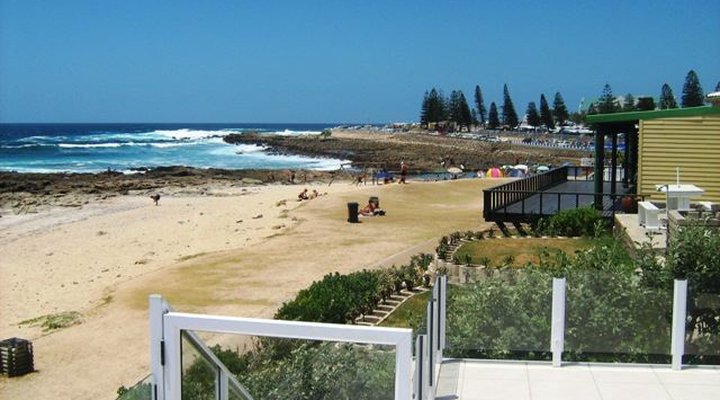 Beachfront Holiday Cottage