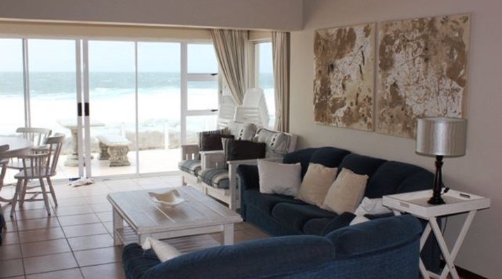 Beachfront Holiday Cottage