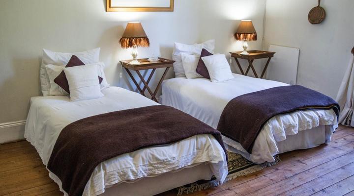 Nick's Place - Guest House and Restaurant