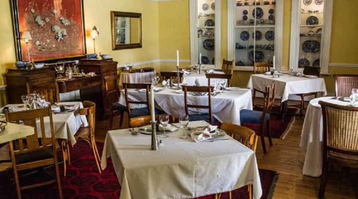 Nick's Place - Guest House and Restaurant