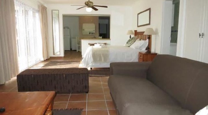 Penguin Blue Self-Catering Apartments