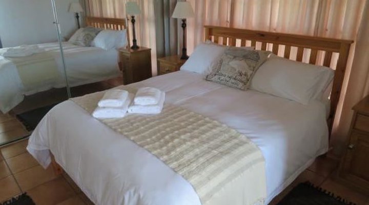 Penguin Blue Self-Catering Apartments