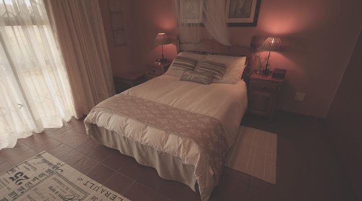 O Live Life Guest House - La Rochelle Farm