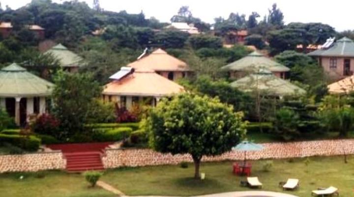 Flamingo Safari Lodge