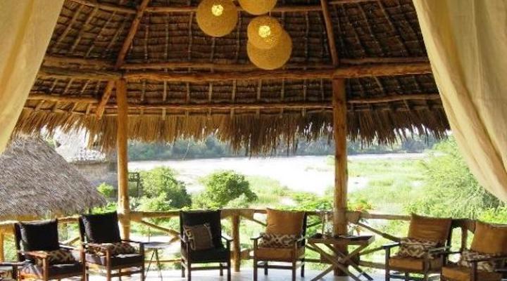 Tsavo Buffalo Camp and Tsavo River Hill