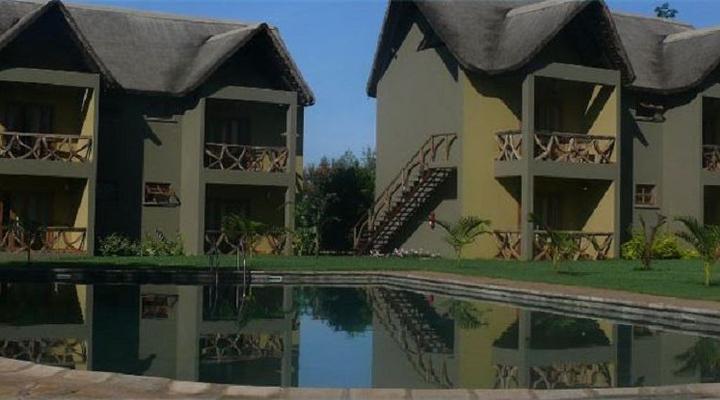 Weru Weru River Lodge