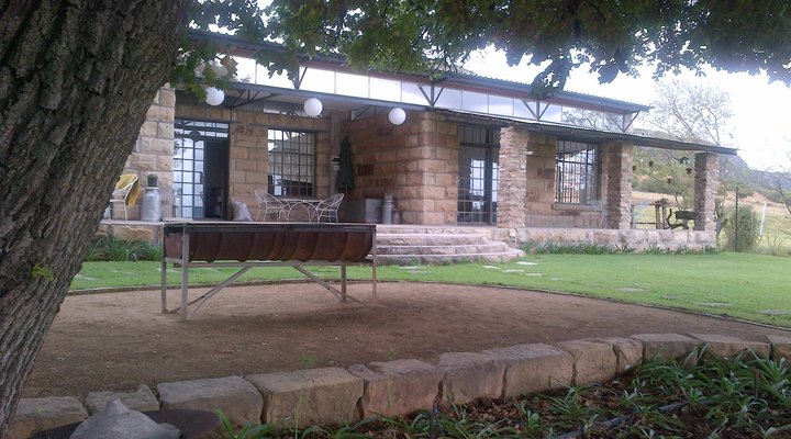 Twin Oaks Guest Farm