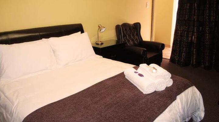 Fancy Yellow Guest House