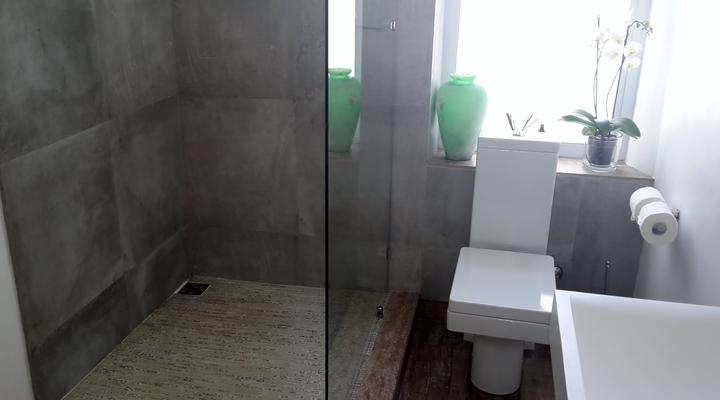 Purple House on Jarvis