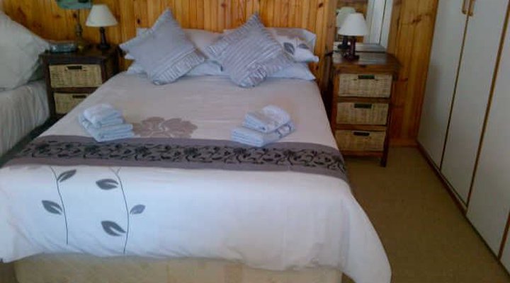 Tertia's Log Cabin