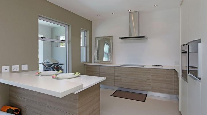 Greenways Beach House