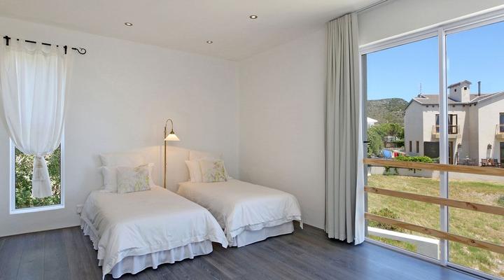 Greenways Beach House