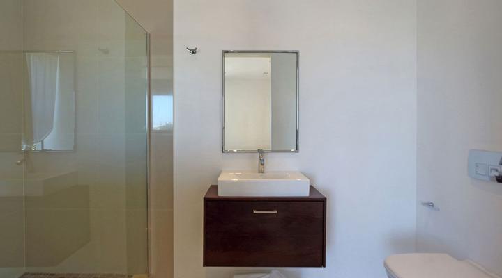 Greenways Beach House