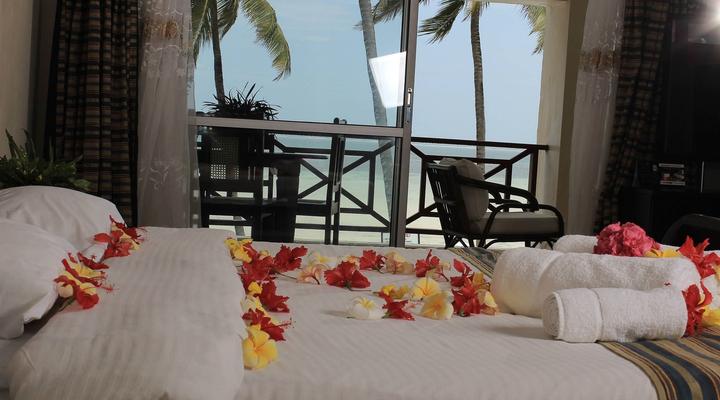 Sai Rock Beach Hotel