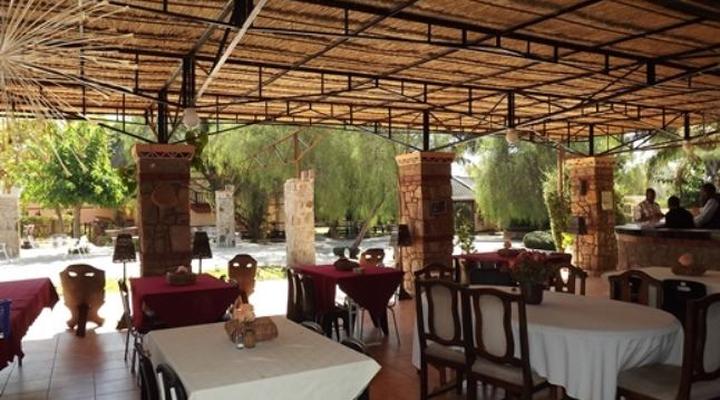 Lalani Hotel & Conference Centre