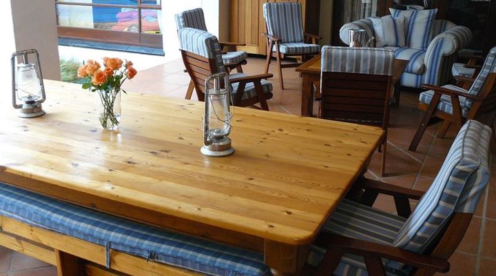 The Pepper Tree Guest Lodge