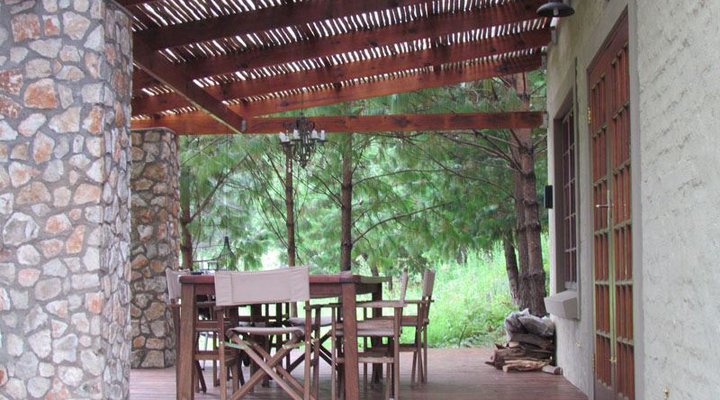 Pinella and Castanea Farm Cottages