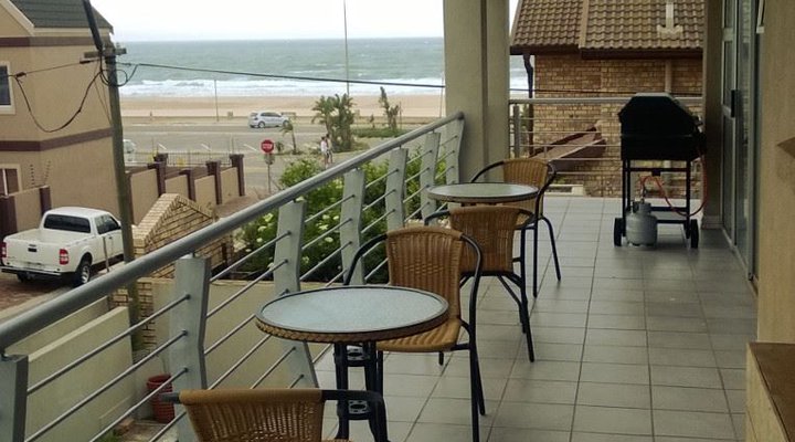 Main Beach Villa, Jeffreys Bay