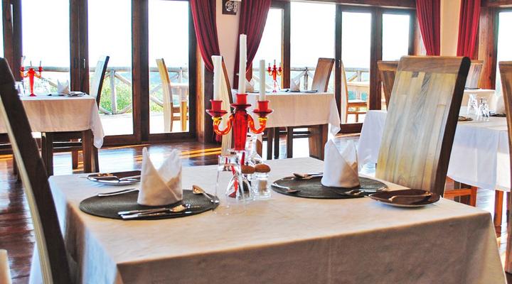 Escarpment Luxury Lodge