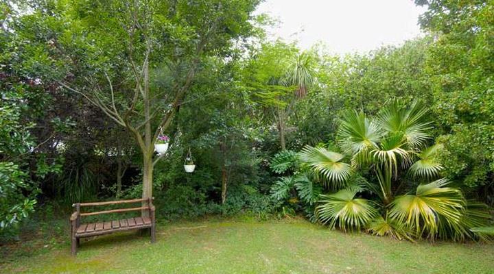 Arriveé-Adieu Guest House