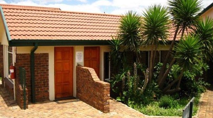 Rooidraai Estate Guesthouse