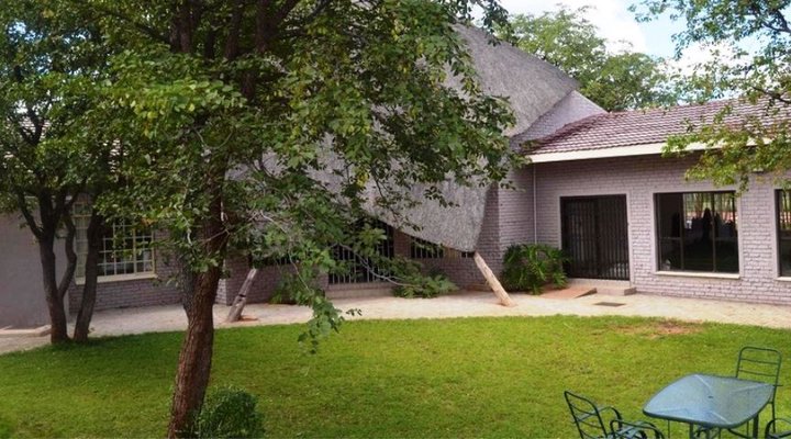 Selepa Hotel