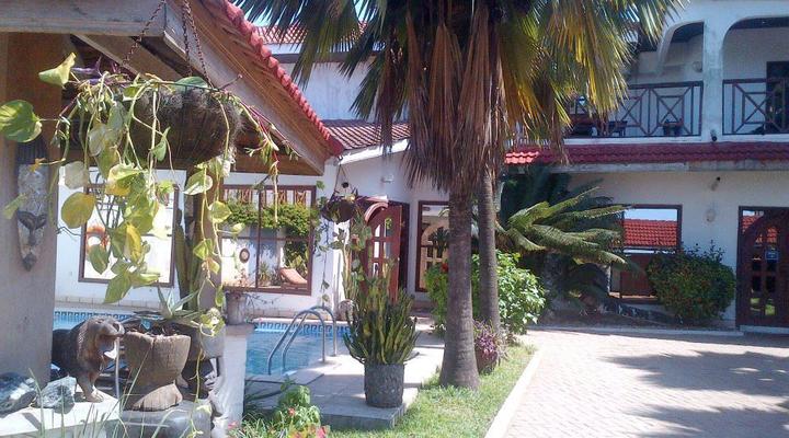 La-Paradise Inn Hotel Apartments