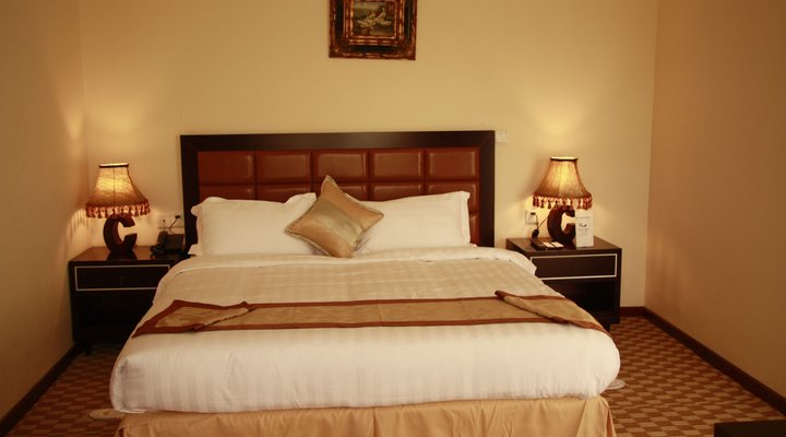 Caravan Hotel