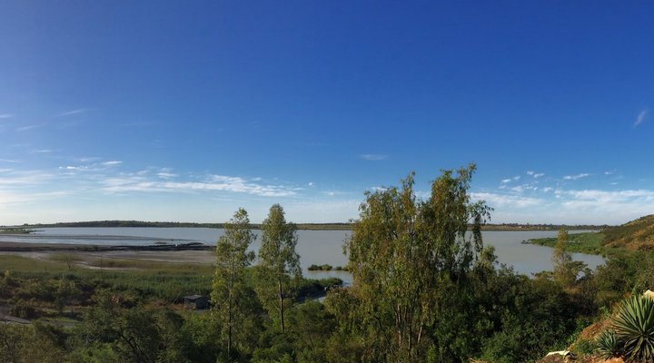 Cullinan Lakeview Cottage