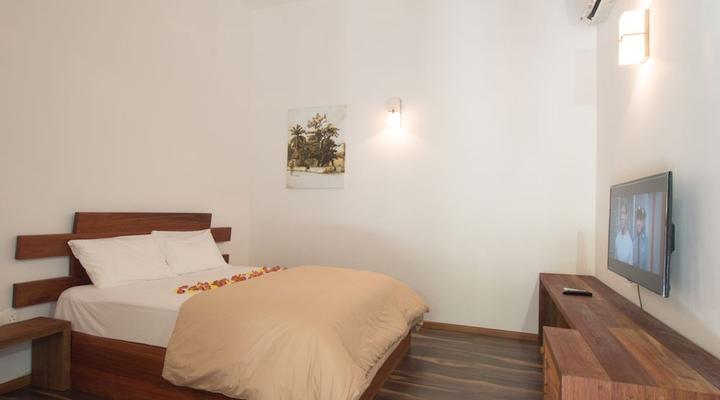 Maldives Oceanic Village