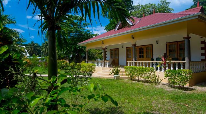 Zerof Self-catering Apartments